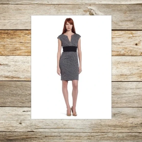 Trina Turk Business Dress - Picture 2 of 5